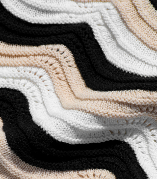 Make Waves Knit Short
