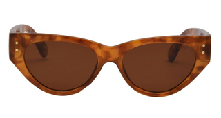 Carly Sunnies