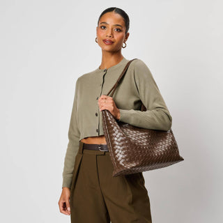 Ezia Hobo