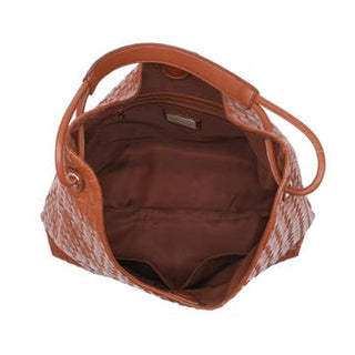 Ezia Hobo
