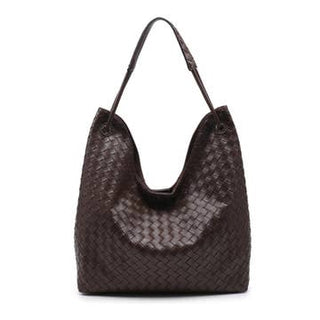 Ezia Hobo