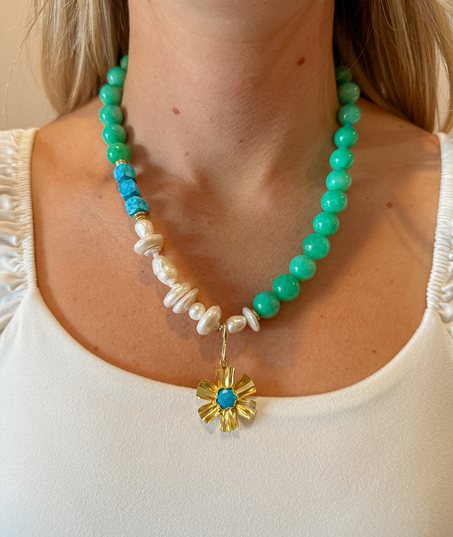 Green and Turquoise with Pearl Flower Pendant Necklace