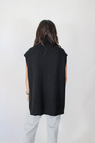 Hi-Lo Sleeveless Turtleneck Sweater - Black