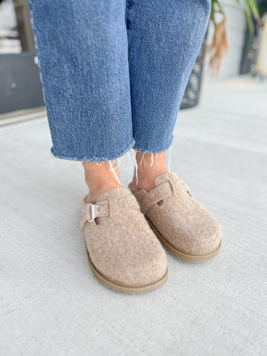 Portland Slip-On Clogs