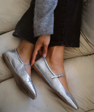 Reyes Ballet Flats - Distressed Silver