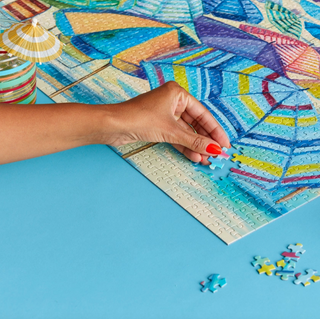 Umbrella Beach | 1,000 Piece Jigsaw Puzzle