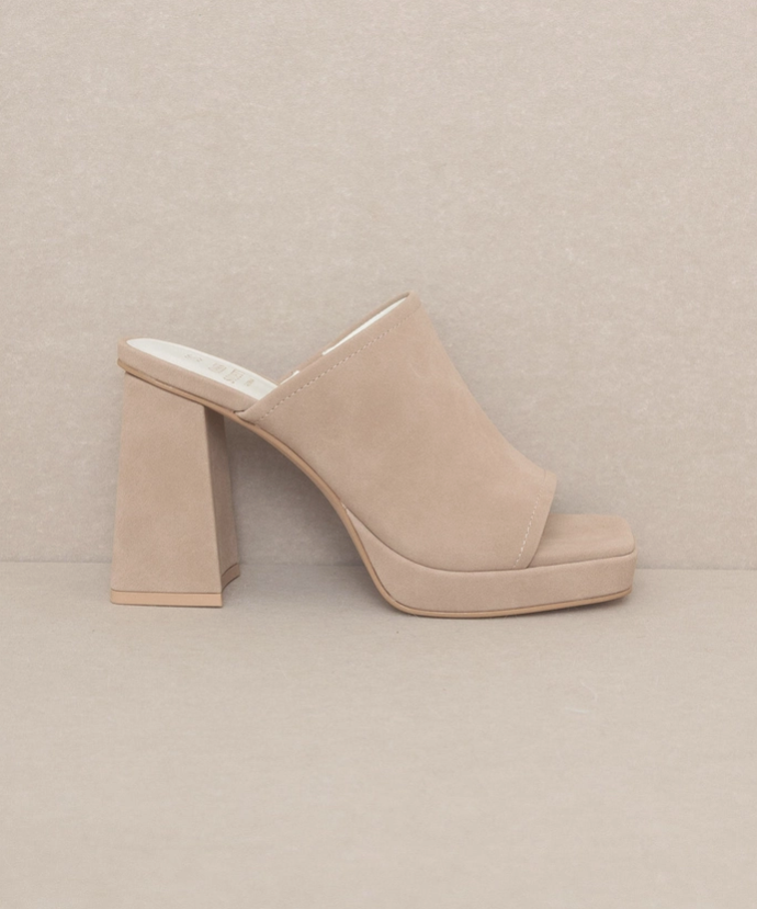 Vivienne Slip-On Heel