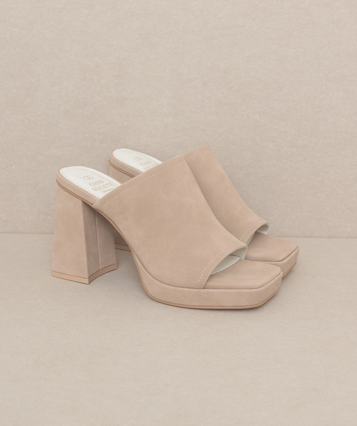 Vivienne Slip-On Heel