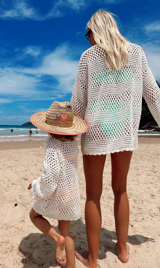 Paula Pullover - White Crochet