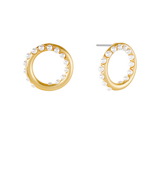 Twisted Pearl Circle Earrings