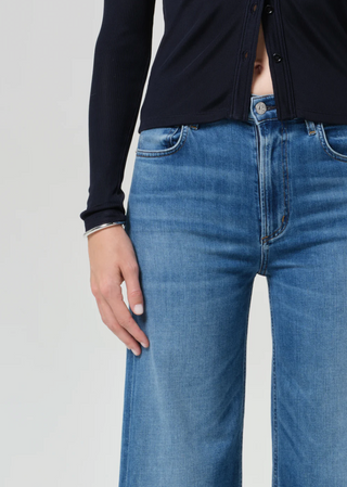 Lyra Wide Leg Crop Denim in Verve