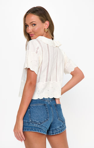 Lyla Top-White Eyelet